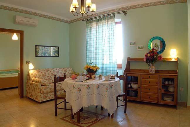 Agriturismo Nardini Villa Rodi Garganico Eksteriør billede