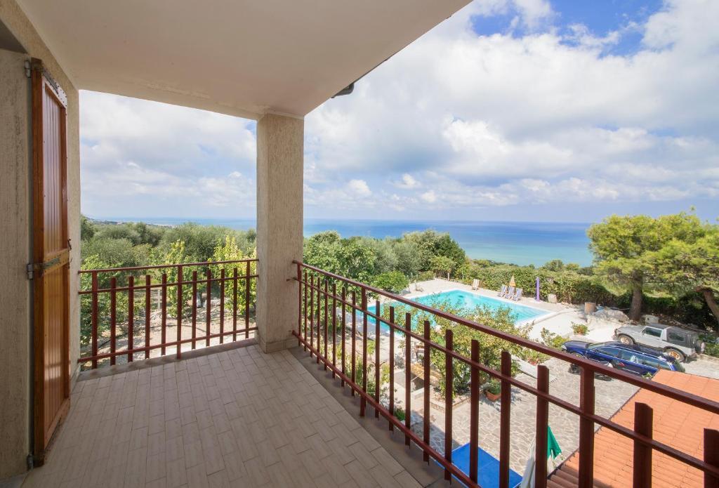 Agriturismo Nardini Villa Rodi Garganico Værelse billede