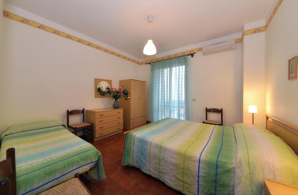 Agriturismo Nardini Villa Rodi Garganico Værelse billede